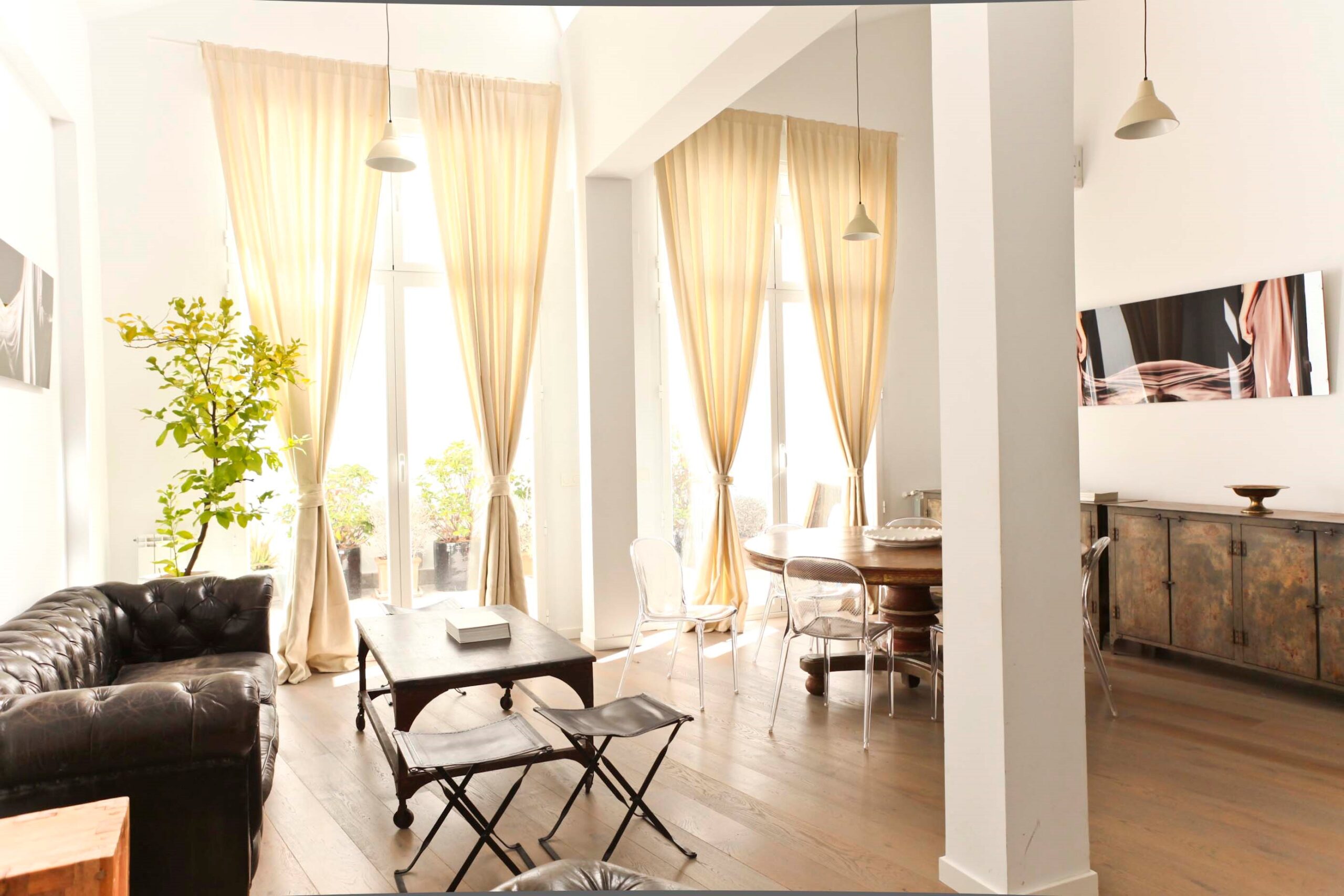 Vista Salon I